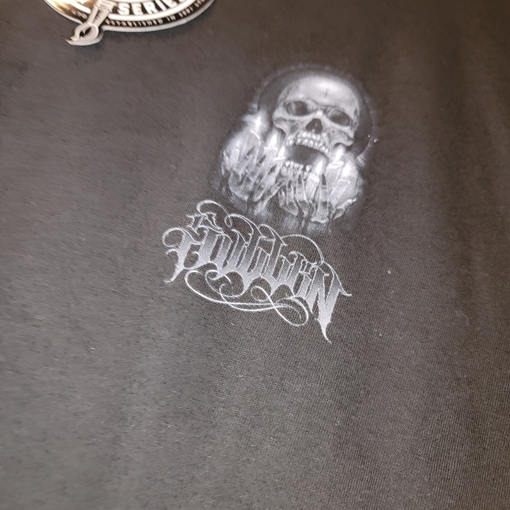 MENS SULLEN ART COLLECTIVE TATTOO SHIRT BRAND NEW WITH TAGS
